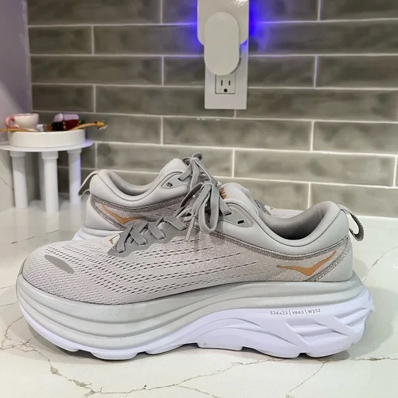 Hoka Bondi 8 Running Shoes. Women’s Size 8.5B Color Gray. - Picture 5 of 11